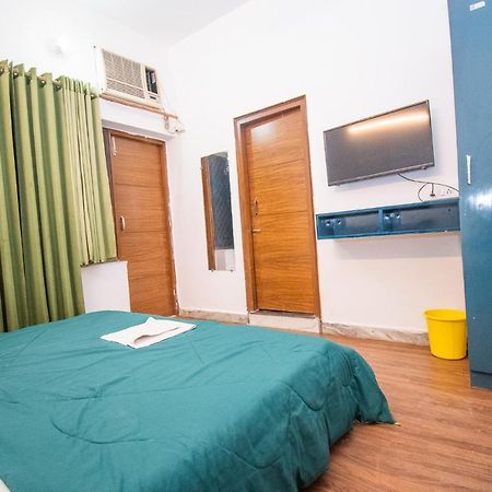 Unplan By Tatsat Hostel Rishikesh Bagian luar foto
