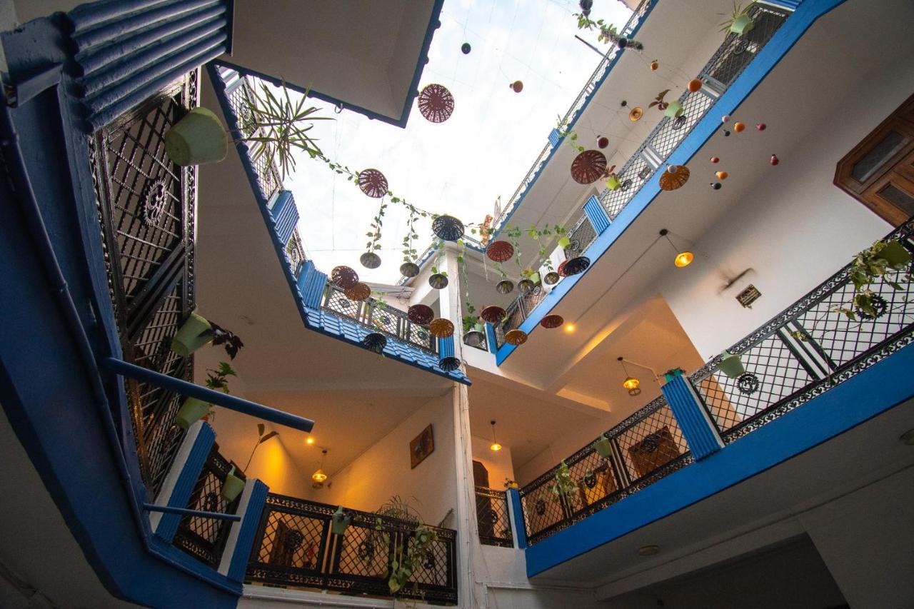 Unplan By Tatsat Hostel Rishikesh Bagian luar foto